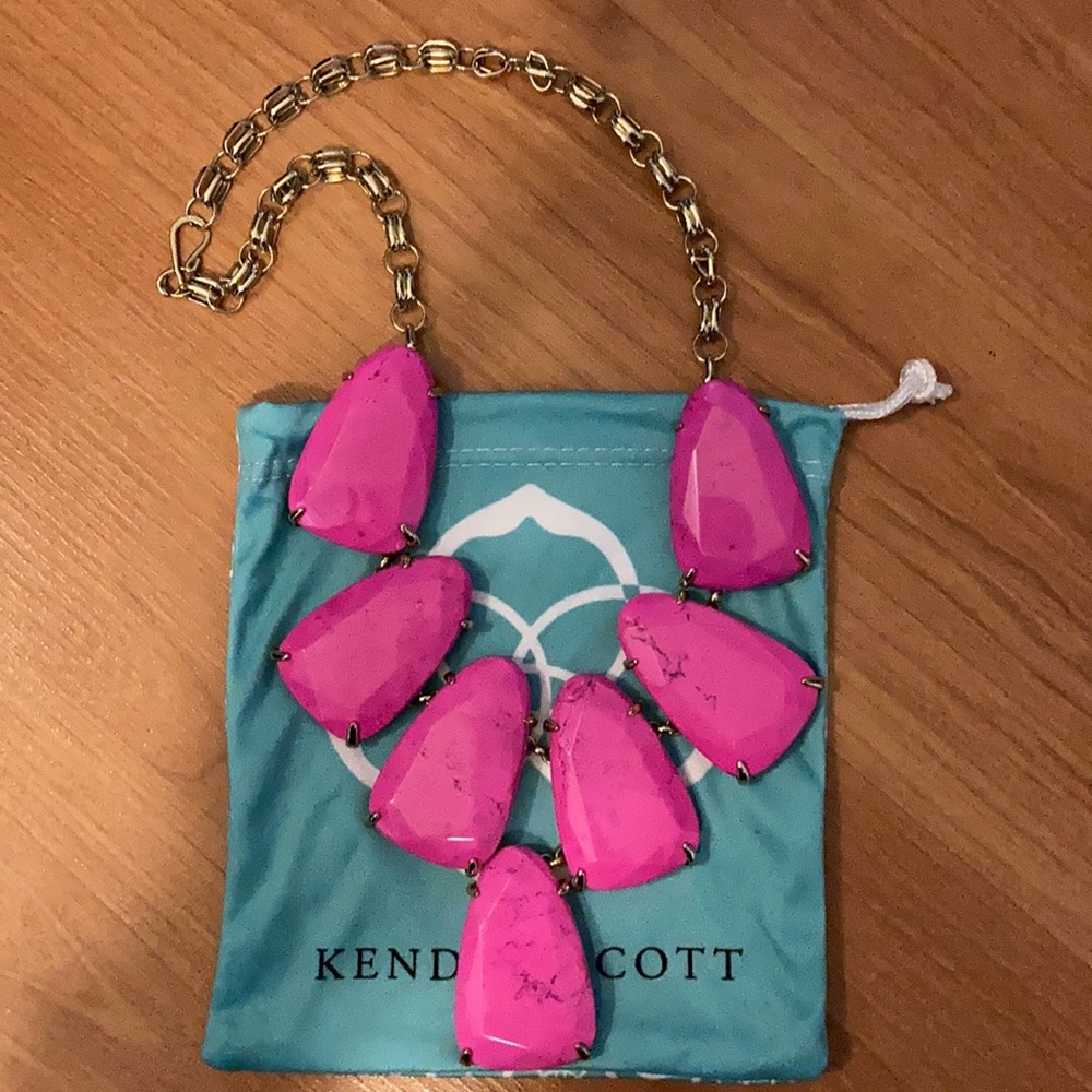 Kendra Scott Hot Pink Harlow Necklace